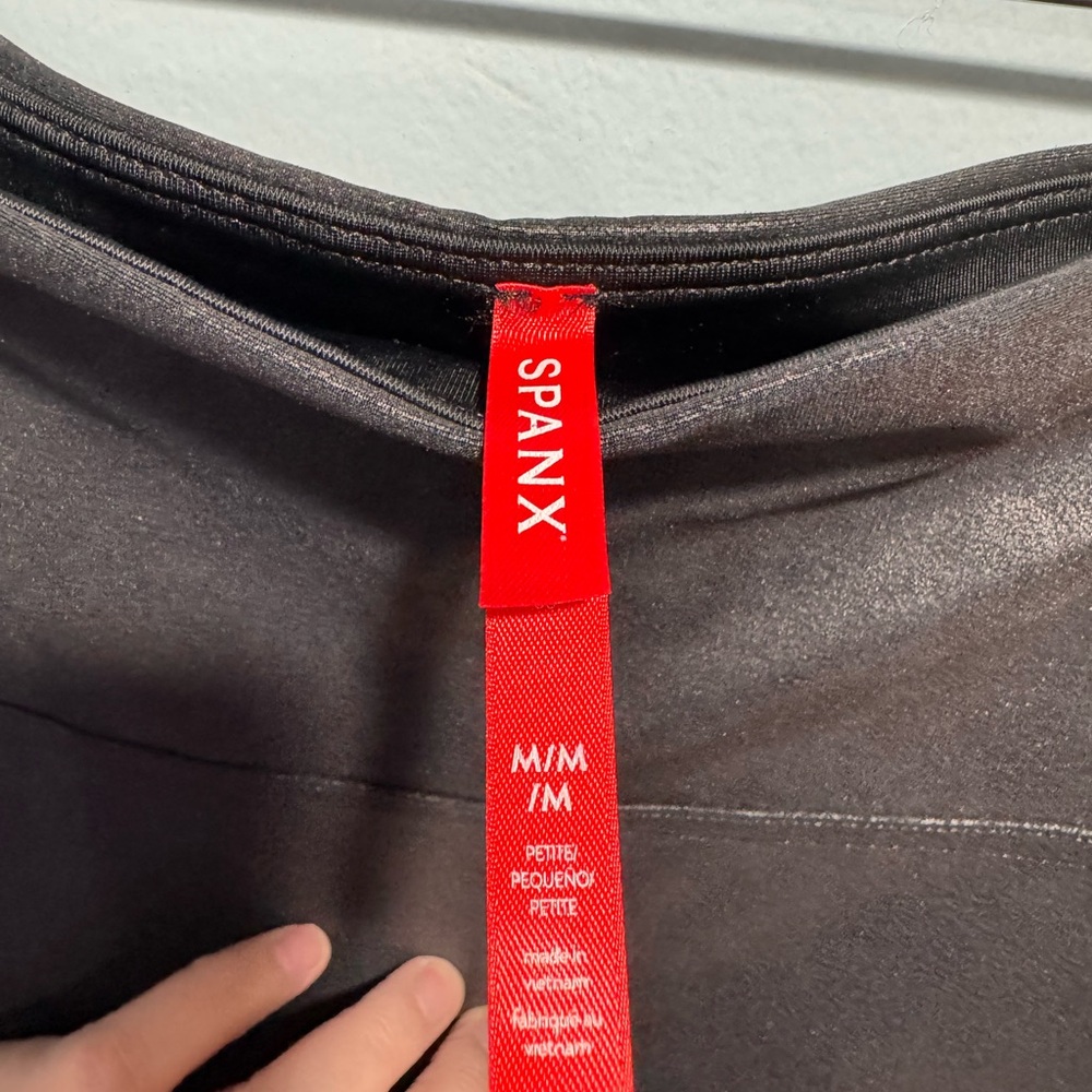 So Black Faux Leather Leggings - Picture 4 of 6